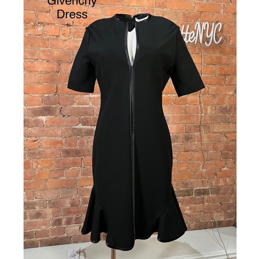 NEW Givenchy Paris Black Dress